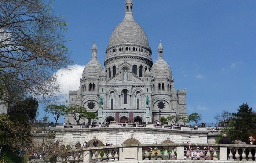 ПАРИЗ ВО МАЈ